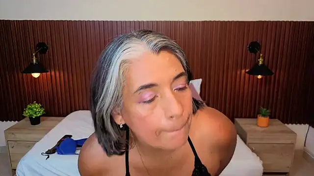 Snapshot of tammy_lynn69 chatting on February 7, 5:38 pm tammy lynn69 online show from February 7, 5:38 pm