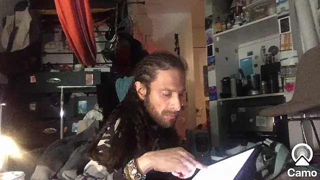 Snapshot of DownstairsSky chatting on November 19, 11:38 pm DownstairsSky online show from November 19, 11:38 pm