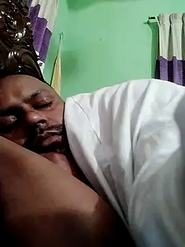 Snapshot of Niladri1410 chatting on February 5, 7:18 am Niladri1410 online show from February 5, 7:18 am