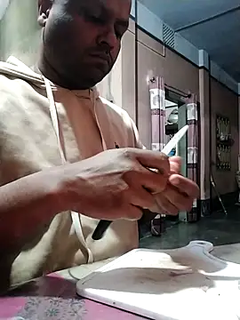 Snapshot of Niladri1410 chatting on February 16, 6:43 am Niladri1410 online show from February 16, 6:43 am