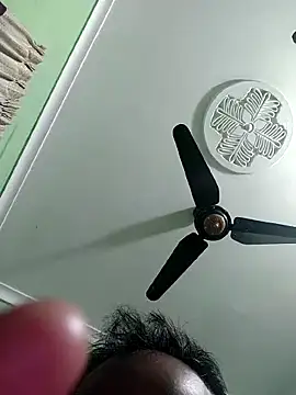 Snapshot of Niladri1410 chatting on February 17, 9:08 pm Niladri1410 online show from February 17, 9:08 pm