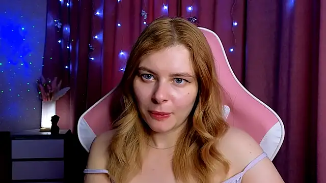 Snapshot of Day-off chatting on October 4, 3:26 am Day-off online show from October 4, 3:26 am