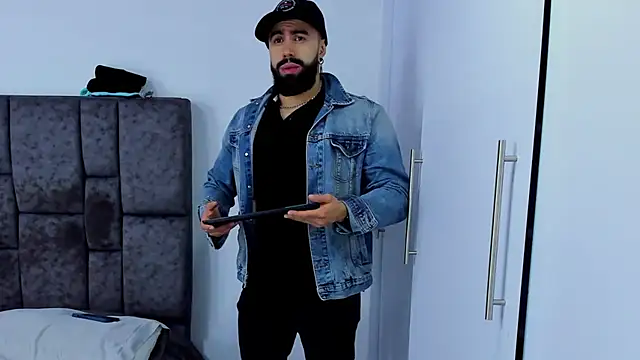 Zack Froone online show from February 20, 4:36 pm