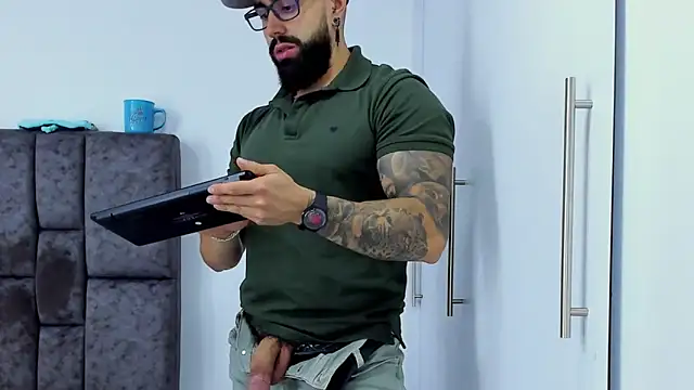 Zack Froone online show from March 18, 6:59 pm