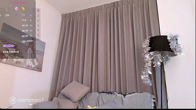 yoonipooni online show from December 16, 12:38 pm