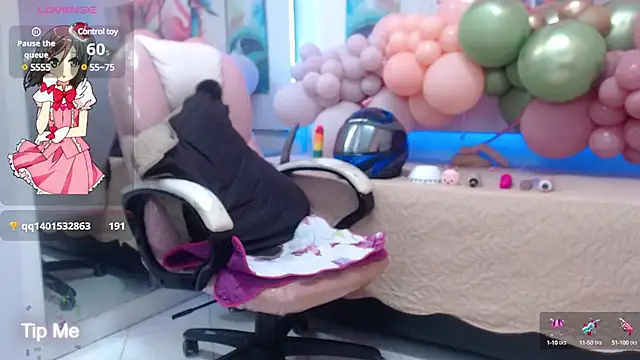 Snapshot of alegriamartinez chatting on March 14, 10:16 pm alegriamartinez online show from March 14, 10:16 pm