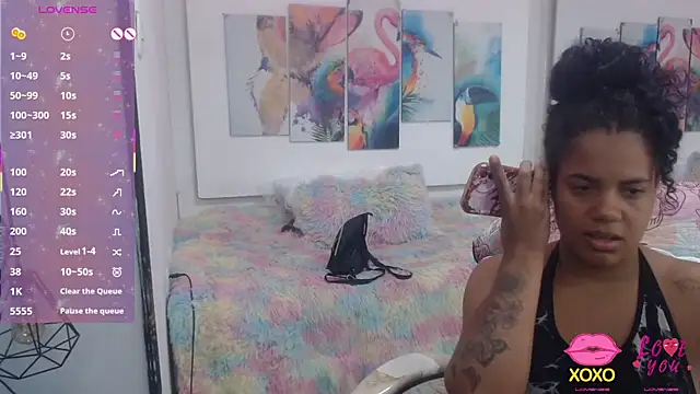 Snapshot of alegriamartinez chatting on November 21, 7:23 pm alegriamartinez online show from November 21, 7:23 pm