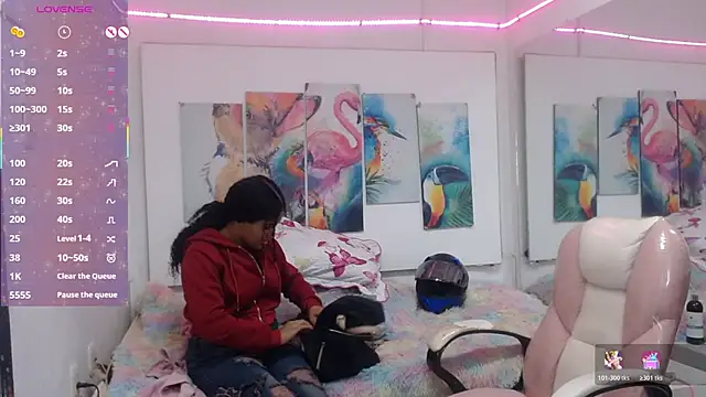 Snapshot of alegriamartinez chatting on January 9, 9:49 pm alegriamartinez online show from January 9, 9:49 pm