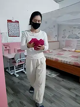 I AM NOT A SLUT online show from September 26, 1:20 am