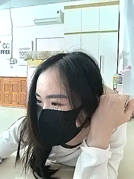 Snapshot of I_AM_NOT_A_SLUT chatting on February 3, 3:15 am I AM NOT A SLUT online show from February 3, 3:15 am