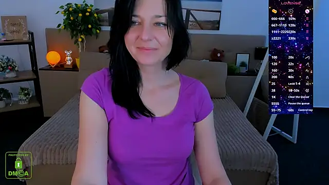  Kelly   online show from February 10, 11:25 am