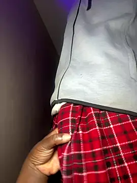 Snapshot of skiihot chatting on September 27, 7:52 pm skiihot online show from September 27, 7:52 pm