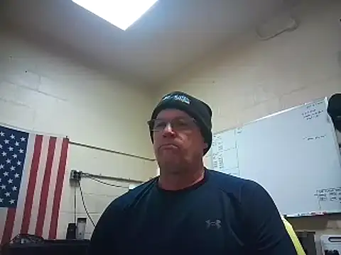 Snapshot of Cockrub1 chatting on February 4, 12:22 pm Cockrub1 online show from February 4, 12:22 pm