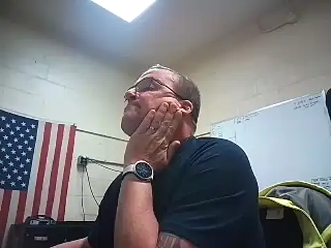 Snapshot of Cockrub1 chatting on March 20, 10:54 am Cockrub1 online show from March 20, 10:54 am