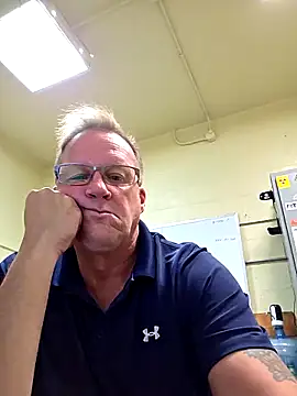 Snapshot of Cockrub1 chatting on September 19, 11:33 am Cockrub1 online show from September 19, 11:33 am