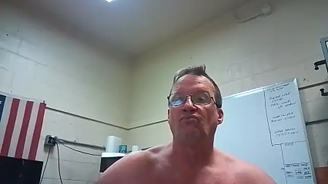 Snapshot of Cockrub1 chatting on January 6, 8:34 pm Cockrub1 online show from January 6, 8:34 pm