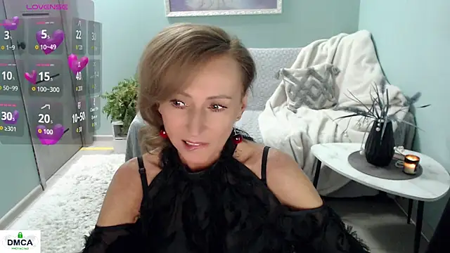 HornyMilf 777 online show from February 21, 6:47 am