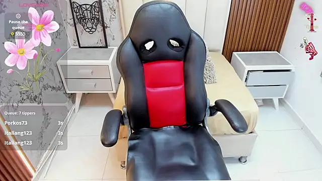 MILEY JOAS2 online show from January 13, 7:30 pm