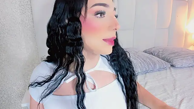 andrea alvarz online show from January 16, 4:38 am