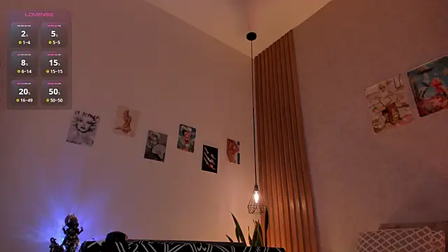 PawgGirl18 online show from July 11, 1:14 pm