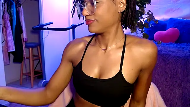 Snapshot of CocoSage chatting on December 2, 11:56 pm CocoSage online show from December 2, 11:56 pm