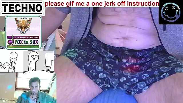 Snapshot of RevilO1180 chatting on October 5, 12:14 pm RevilO1180 online show from October 5, 12:14 pm