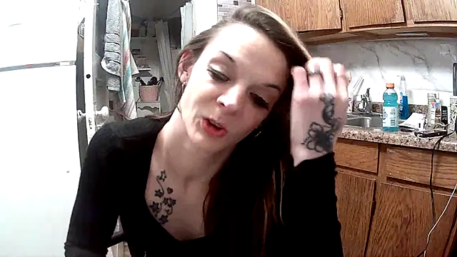 Snapshot of dangereyez0010 chatting on March 2, 2:36 am dangereyez0010 online show from March 2, 2:36 am