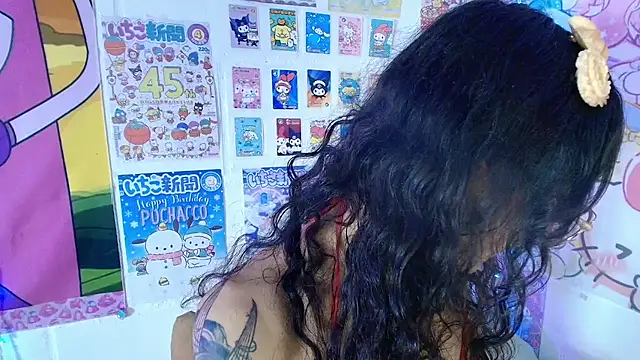 Cloe Leee online show from August 4, 3:32 am