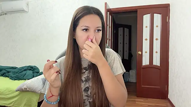 Nelly Fischer online show from December 12, 3:43 am