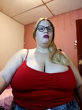 EllisW8 online show from March 21, 9:34 pm