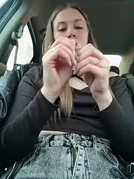 MilissaSee online show from March 8, 12:09 pm