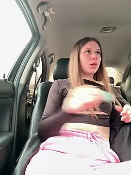 MilissaSee online show from March 17, 9:55 am