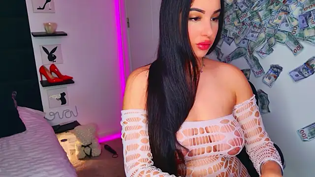 MissAmeliaa online show from May 22, 12:00 pm
