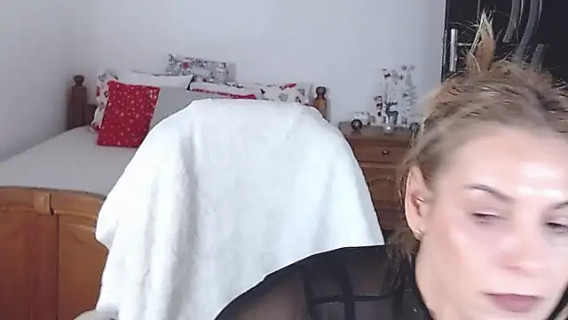 evamaria2024 online show from December 20, 7:12 am