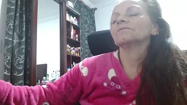 asleycavta online show from April 7, 4:57 am