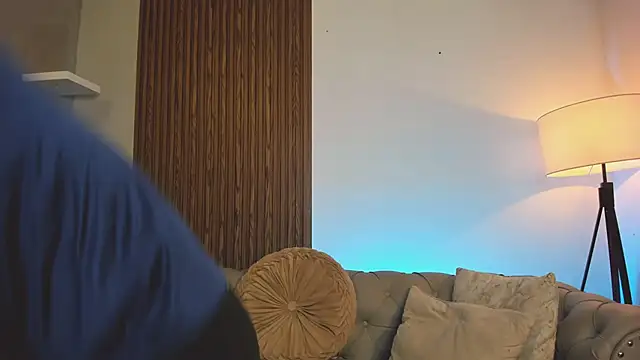 Snapshot of liam_collins21 chatting on February 24, 11:52 am liam collins21 online show from February 24, 11:52 am