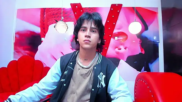 alex 477 online show from March 19, 11:39 am