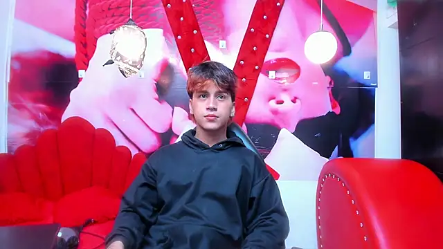 alex 477 online show from September 18, 11:45 am