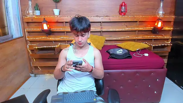 alex 477 online show from September 19, 11:44 am