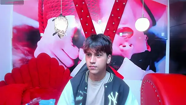 alex 477 online show from September 27, 11:26 am