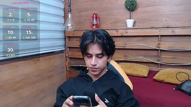 alex 477 online show from March 4, 11:38 am