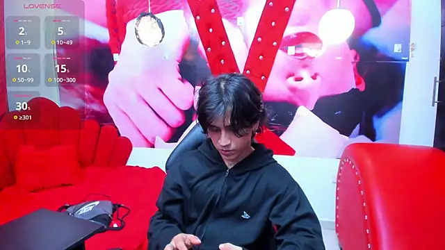 alex 477 online show from March 24, 11:37 am