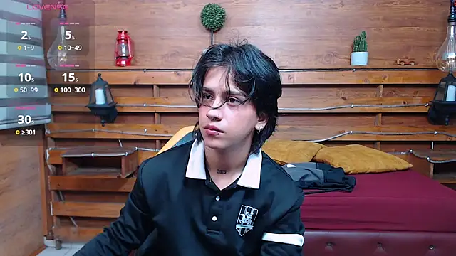 alex 477 online show from April 8, 11:32 am