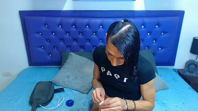 kiwii nasty online show from March 10, 9:53 pm