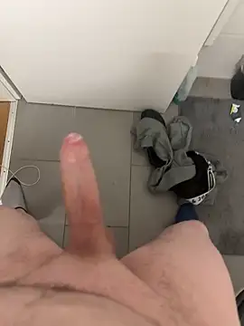 Snapshot of Germanboyy91 chatting on February 1, 12:31 am Germanboyy91 online show from February 1, 12:31 am