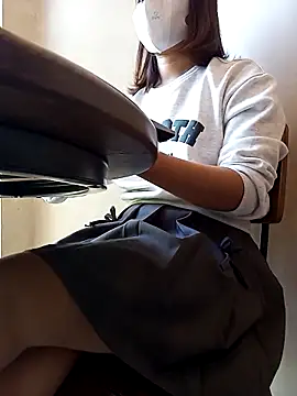 Michiko1 online show from November 26, 7:20 am