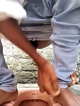 Snapshot of dipa-jitu chatting on October 18, 1:19 am dipa-jitu online show from October 18, 1:19 am