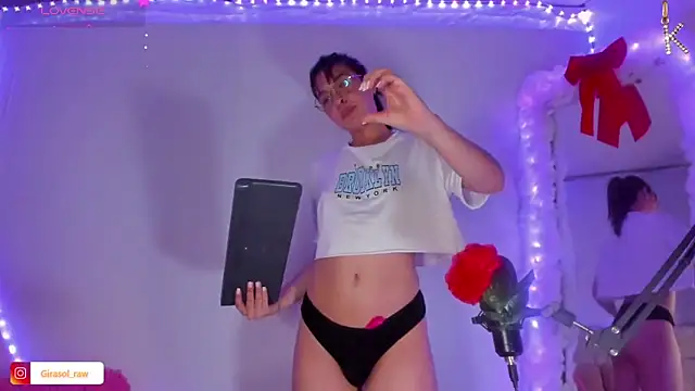 KATERAW online show from March 22, 5:28 am