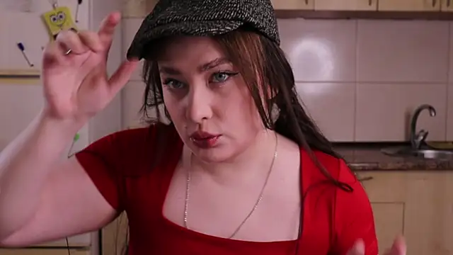 Snapshot of Golumm chatting on September 13, 10:04 am Golumm online show from September 13, 10:04 am