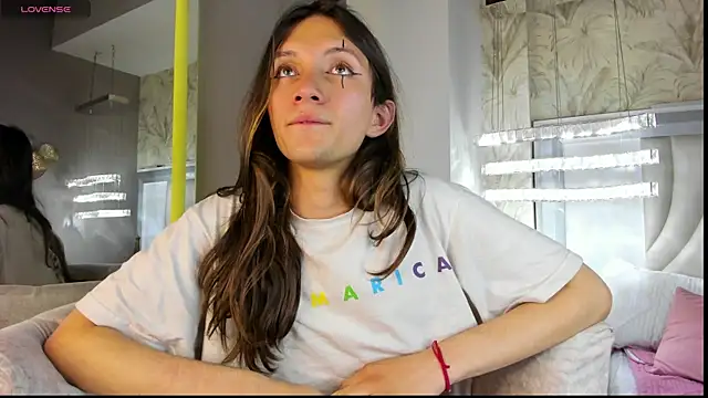 Feniix   online show from April 10, 5:01 am